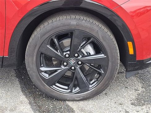 Used 2025 Buick Envision Sport Touring image 8