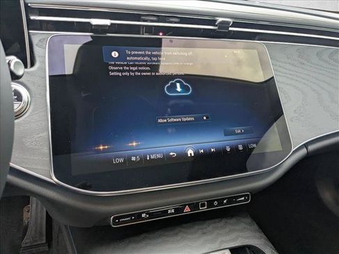 Used 2026 Mercedes-Benz E 350 4MATIC Sedan image 11