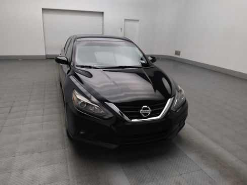 Used 2018 Nissan Altima 2.5 SR w/ SR Special Edition FWD image 14