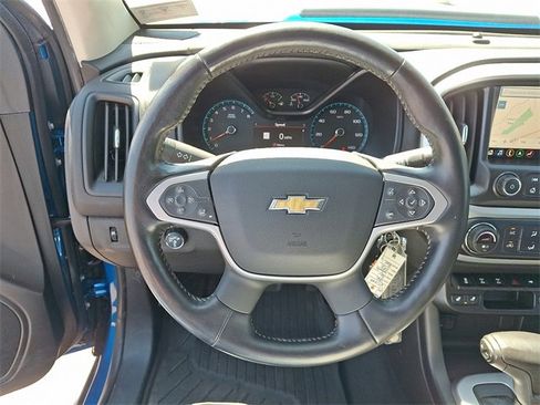 Used 2021 Chevrolet Colorado ZR2 w/ ZR2 Dusk Special Edition image 19