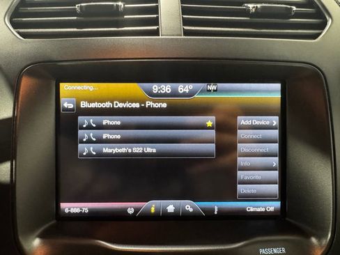 Used 2015 Ford Explorer XLT w/ Equipment Group 202B AWD/4WD image 43