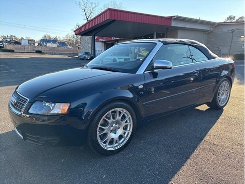 Used 2006 Audi S4 Quattro Cabriolet 2D image 22