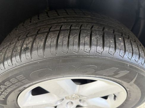 Used 2004 Toyota RAV4 4WD image 35