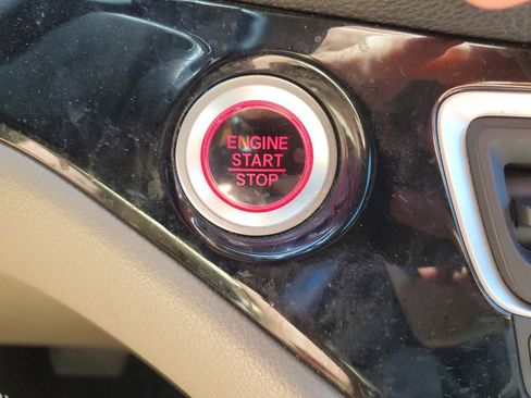 Used 2019 Honda Pilot Touring image 29