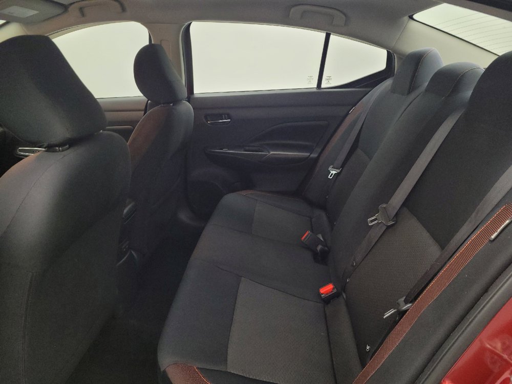 Used 2020 Nissan Versa SR FWD image 18
