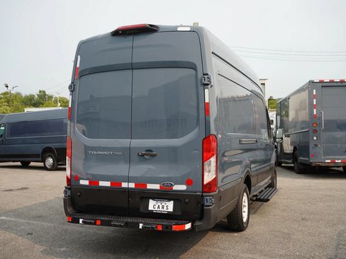 Used 2019 Ford Transit 250 148 High Roof Extended RWD image 8