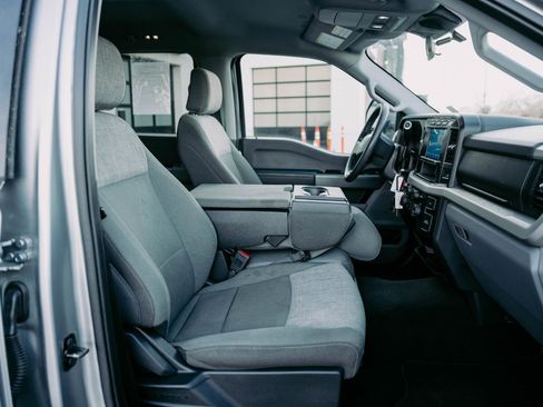Used 2024 Ford F350 XLT image 14