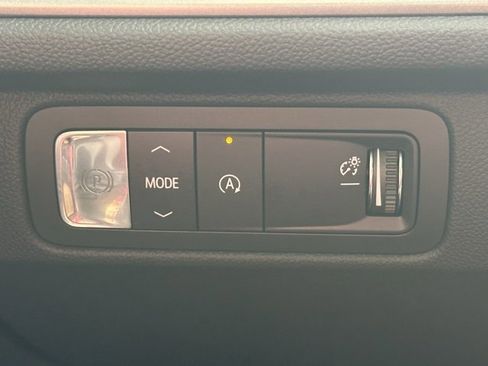 Certified 2024 Chevrolet Traverse LT w/ Trailering Package image 24