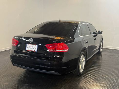 Used 2015 Volkswagen Passat 1.8T Limited Edition image 4