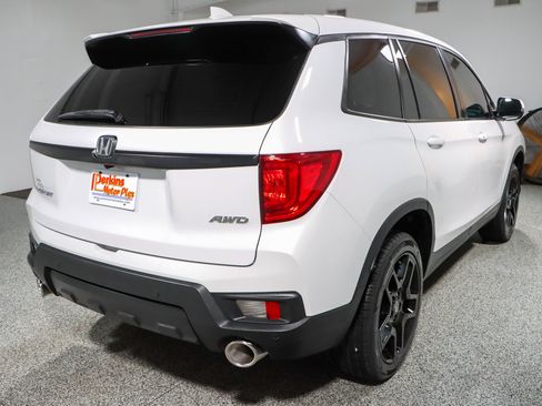 Used 2023 Honda Passport EX-L image 7