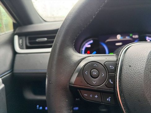 Used 2020 Toyota RAV4 XSE w/ XSE Grade Weather Package image 41