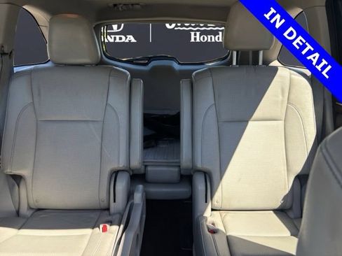 Used 2016 Toyota Highlander Limited AWD/4WD image 13