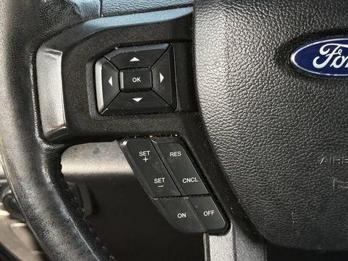 Used 2017 Ford F150 XLT w/ Equipment Group 302A Luxury AWD/4WD image 15