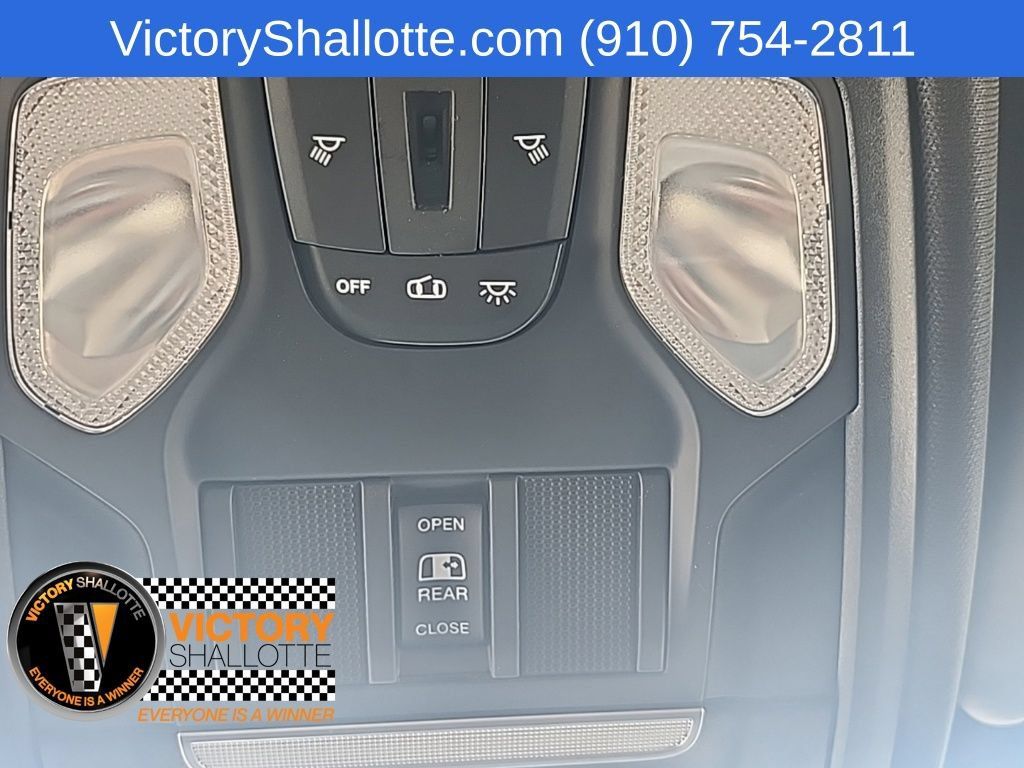 Certified 2023 RAM 1500 Tradesman w/ Night Edition RWD image 37