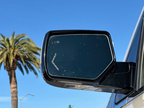 Used 2015 GMC Yukon Denali w/ Touring Package image 55