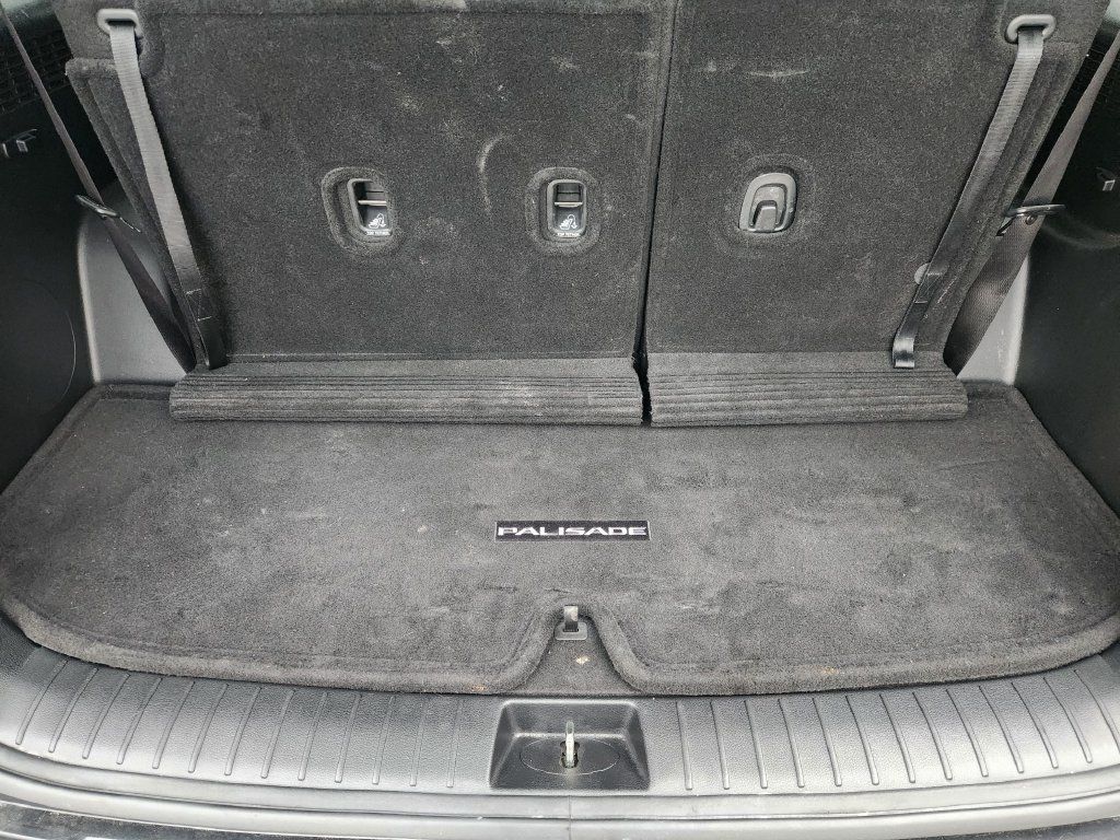 Used 2020 Hyundai Palisade SEL w/ Convenience Package FWD image 32