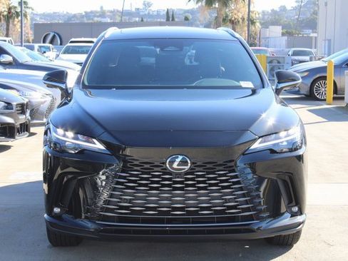 Certified 2025 Lexus RX 350 Premium image 2