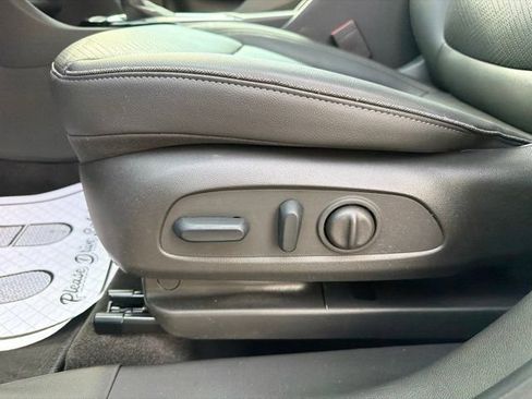 Certified 2023 Buick Encore GX Essence w/ Experience Buick Package FWD image 14