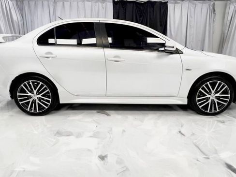 Used 2016 Mitsubishi Lancer GT image 5