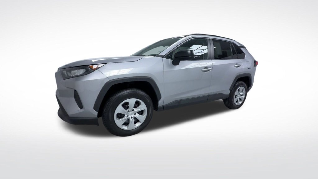 Certified 2021 Toyota RAV4 LE w/ Carpet Mat Package (TMS) AWD/4WD image 5