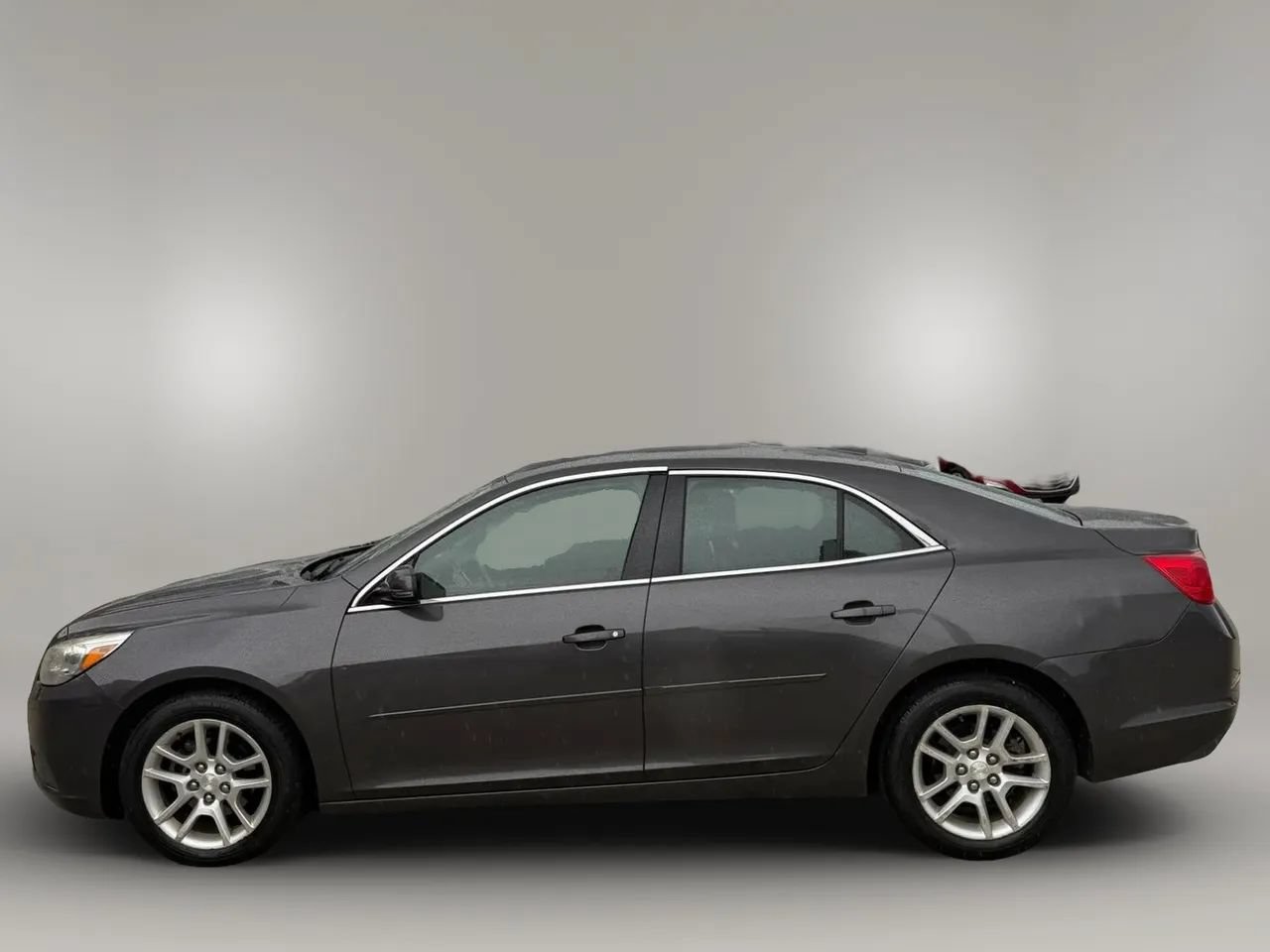 Used 2013 Chevrolet Malibu LT w/ Power Convenience Package FWD image 4