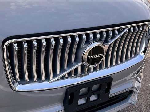 Used 2024 Volvo XC90 B6 Plus w/ Protection Package Premier image 31