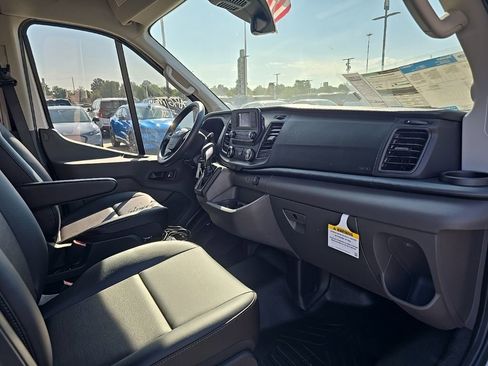 New 2025 Ford Transit 250 148 Medium Roof w/ Load Area Protection Package image 19