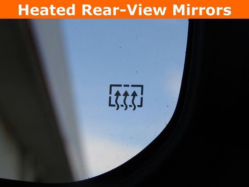 Used 2025 GMC Acadia Elevation image 9