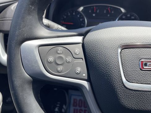 Used 2023 GMC Terrain SLT AWD/4WD image 16