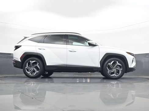 Certified 2022 Hyundai Tucson Limited AWD/4WD image 24