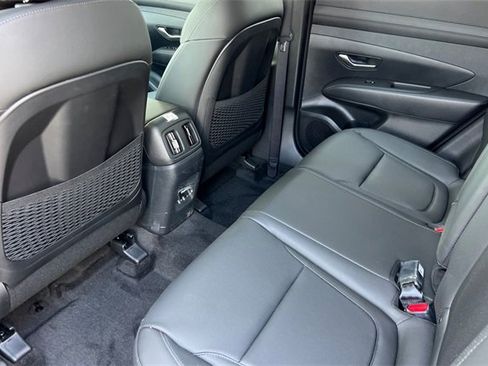 New 2025 Hyundai Tucson SEL image 12