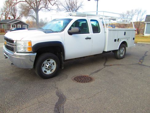 Used 2012 Chevrolet Silverado 2500 W/T image 9