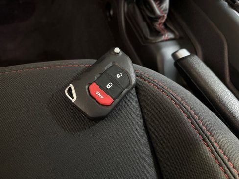 Used 2019 Jeep Wrangler Unlimited Rubicon image 70