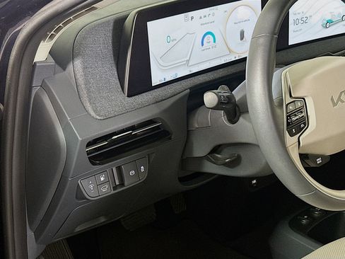 Used 2024 Kia EV6 Wind w/ Wind Technology Package image 17