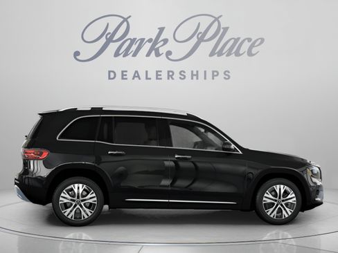 Certified 2026 Mercedes-Benz GLB 250 image 27