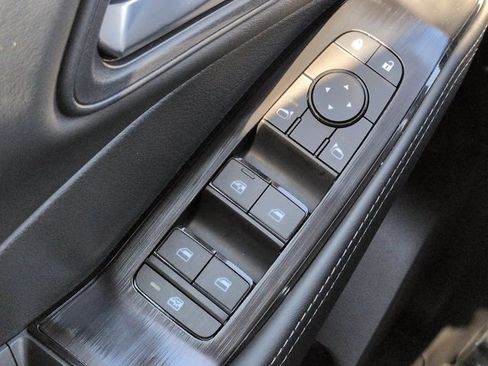 Certified 2026 Nissan Rogue SV FWD image 22