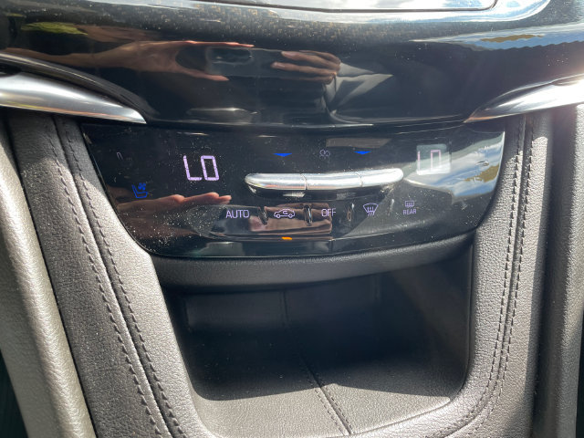 Used 2020 Cadillac XT6 Sport AWD/4WD image 37