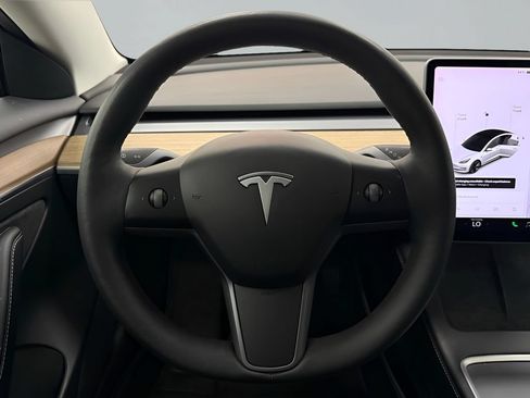 Used 2021 Tesla Model 3 Long Range AWD/4WD image 15