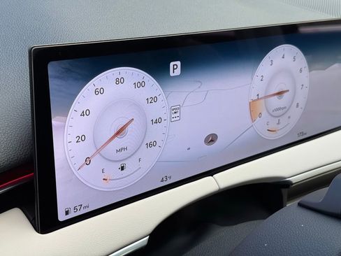 New 2026 Genesis GV70 2.5T Advanced AWD/4WD image 19