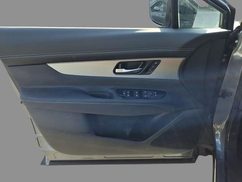New 2026 Nissan Murano SL image 16
