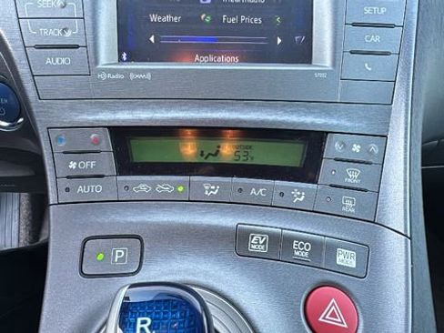 Used 2015 Toyota Prius Three FWD image 20