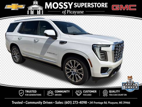 Used 2025 GMC Yukon Denali w/ Denali Reserve Package RWD image 9