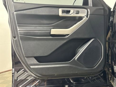 Used 2020 Ford Explorer Limited w/ Equipment Group 310A image 16