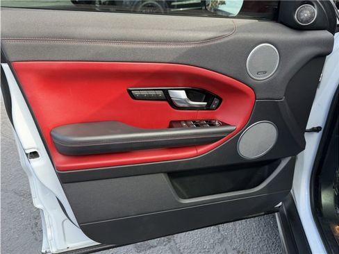 Used 2017 Land Rover Range Rover Evoque HSE Dynamic image 16