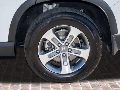 Certified 2025 Honda Pilot EX-L image 43