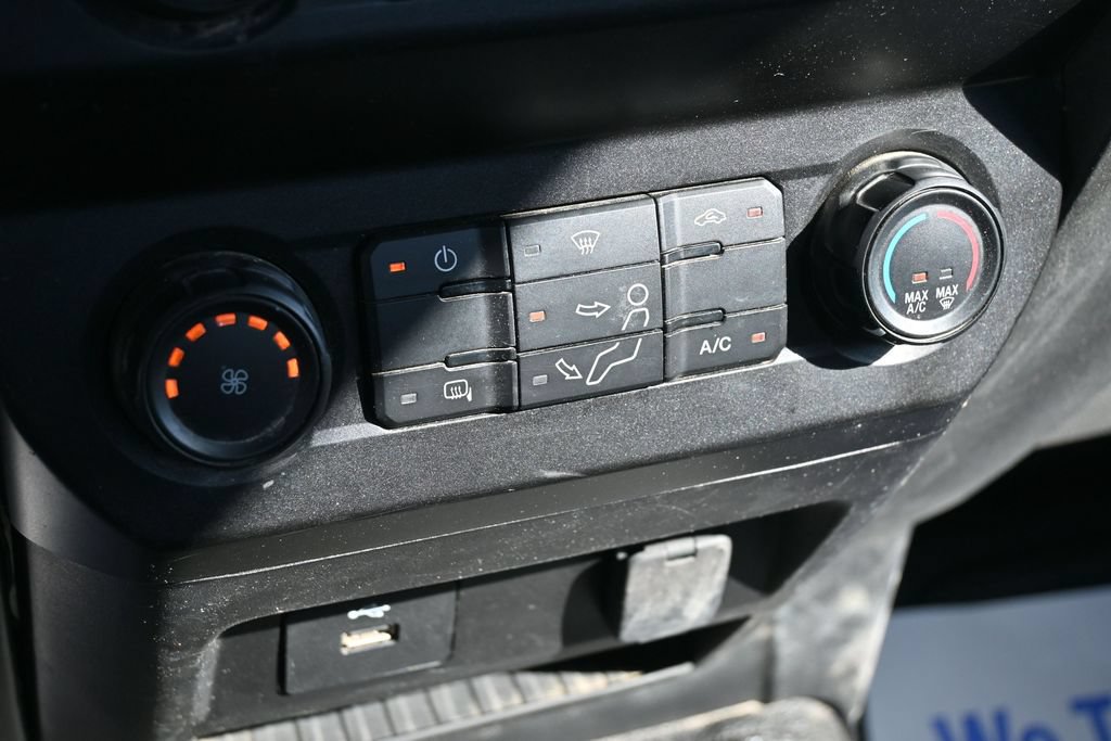 Used 2021 Ford F550 4x4 Regular Cab Super Duty image 25