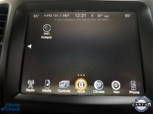 Used 2017 Jeep Cherokee Overland w/ Technology Group image 44