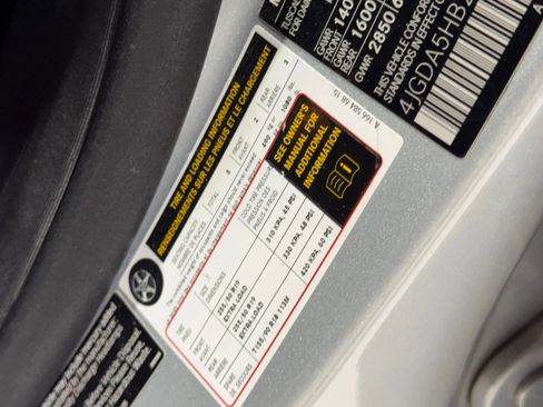 Used 2015 Mercedes-Benz ML 350 ML 350 4MATIC Sport Utility 4D image 44