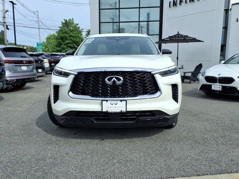 Certified 2023 INFINITI QX60 Luxe w/ Cargo Package AWD/4WD image 2