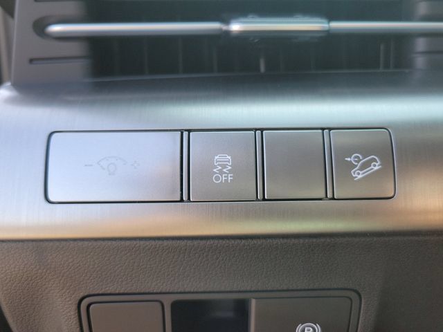 New 2026 Hyundai Kona SEL Sport AWD/4WD image 18